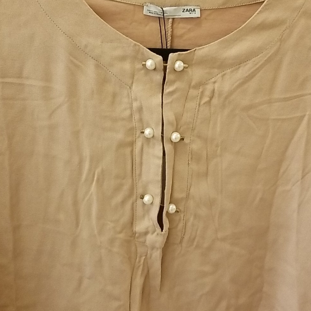 Top - Picture 2 of 6